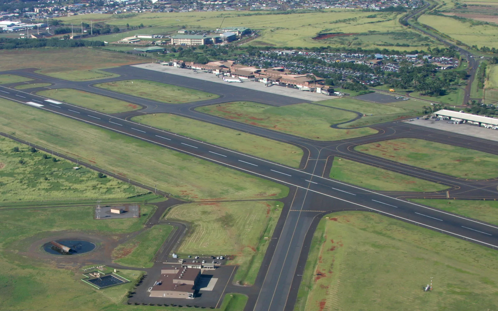 Lihue — Haleʻiwa (USA)