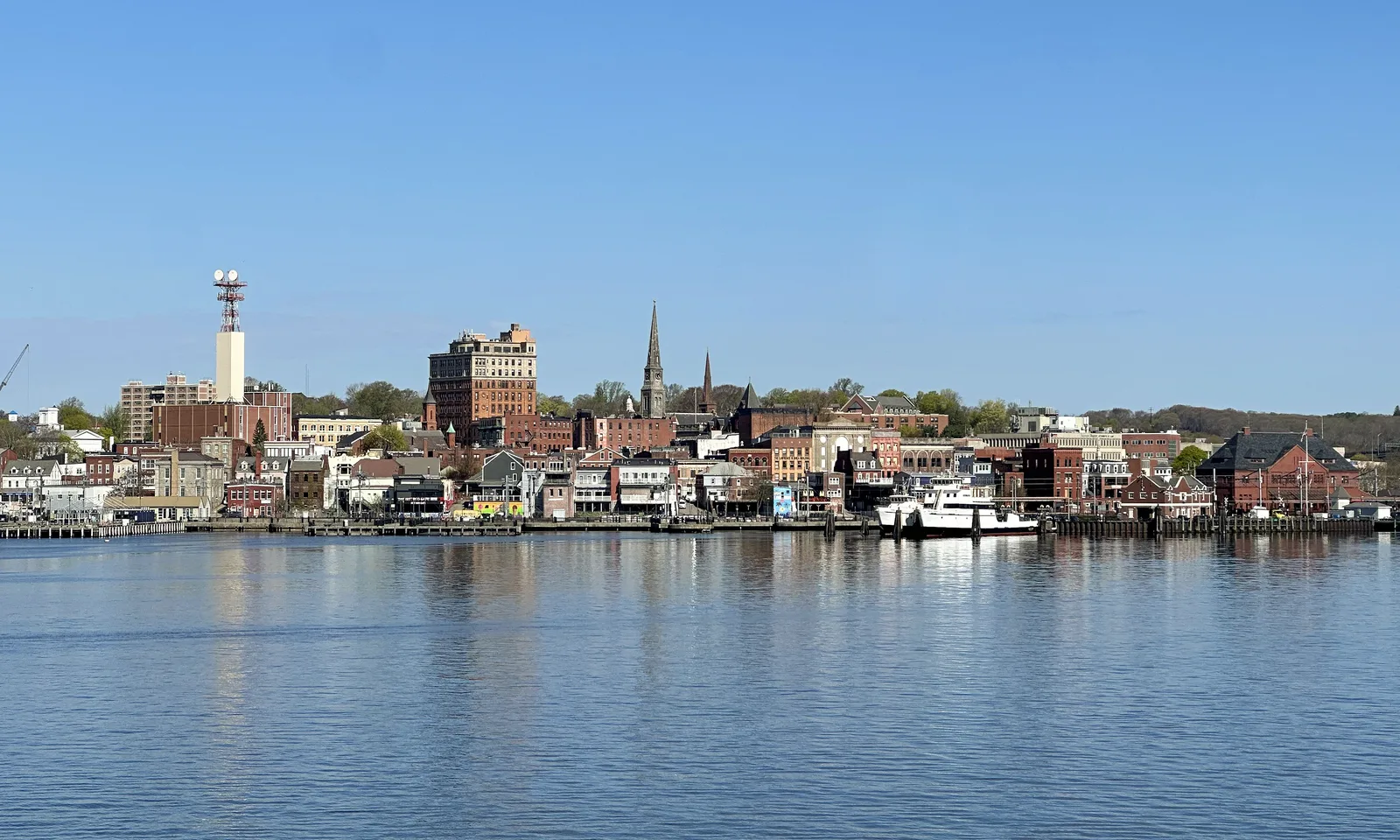 New London — Groton (USA)