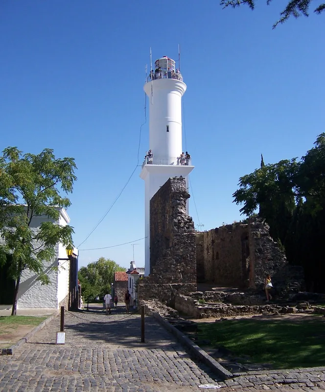 Faro de Colonia del Sacramento