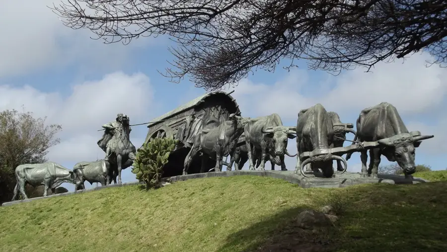 Monumento a La Carreta