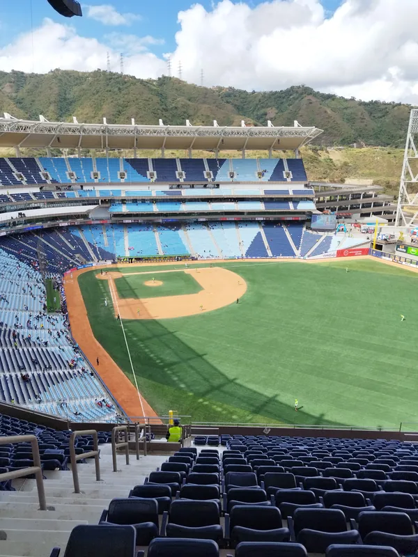 Simón Bolívar Monumentális Stadion