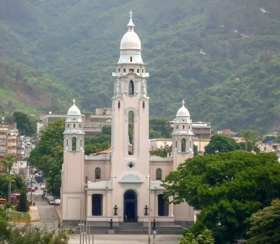 Venezuela Nemzeti Panteonja — Aula Magna - UCV (Venezuela)