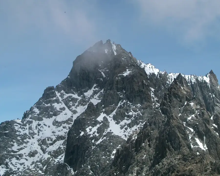 Pico Bolívar — Pico León (Venezuela)