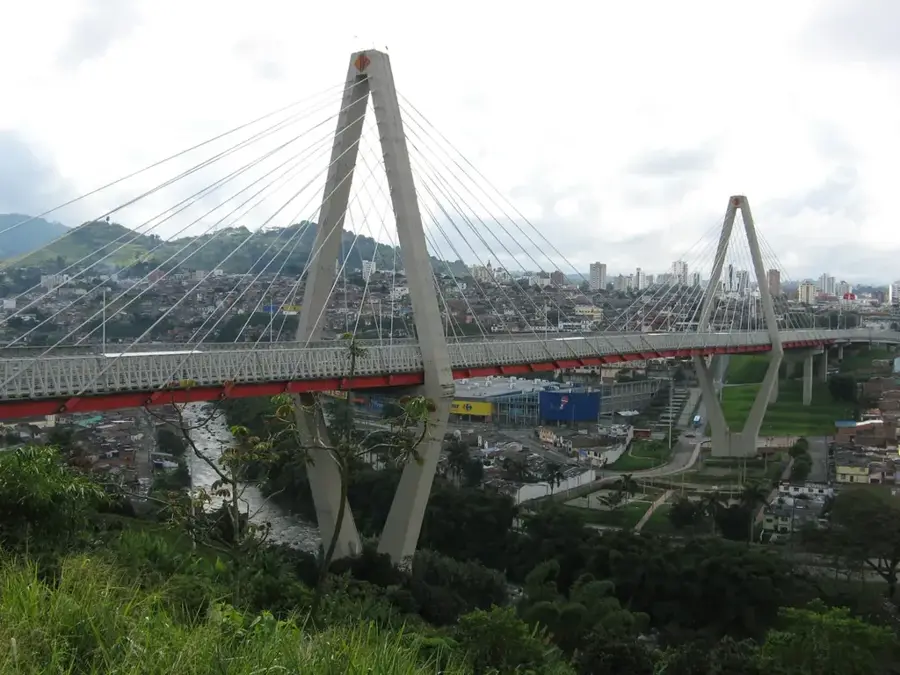 Viaductul César Gaviria Trujillo