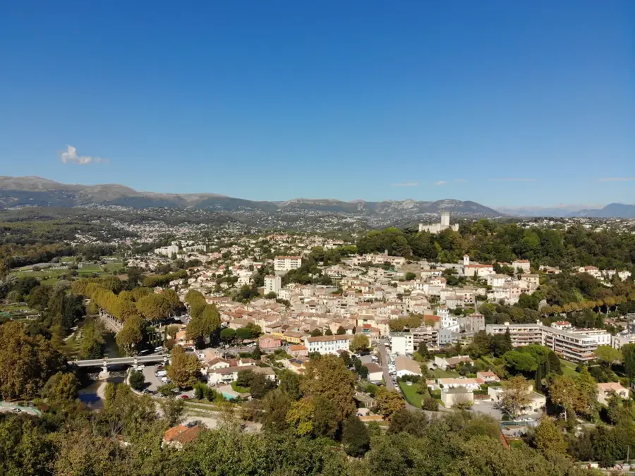 Villeneuve-Loubet – oraș