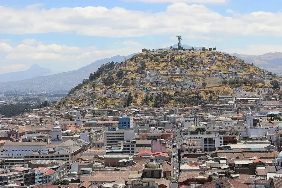Fecioara din El Panecillo