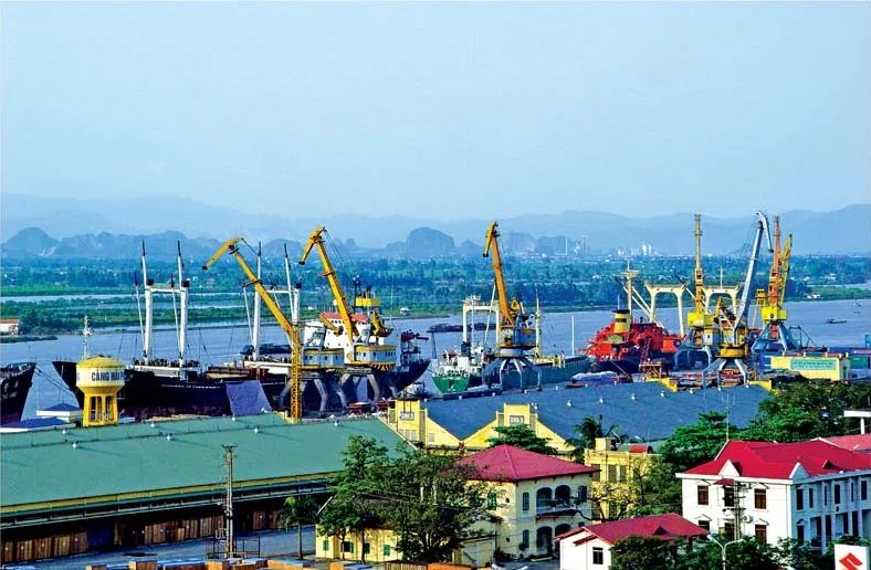 Haiphong — Râul Roșu (Vietnam)