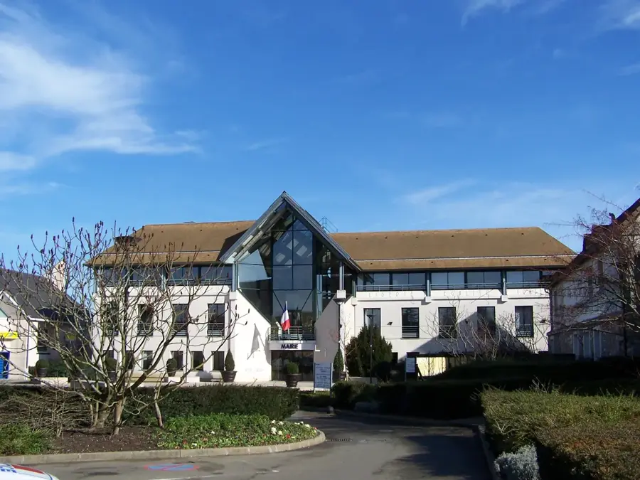 Voisins-le-Bretonneux – oraș