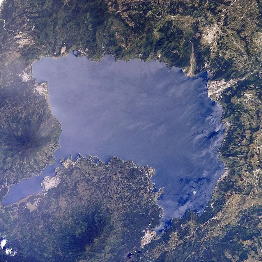 Vulcanul Atitlán — Chicacao (Guatemala)