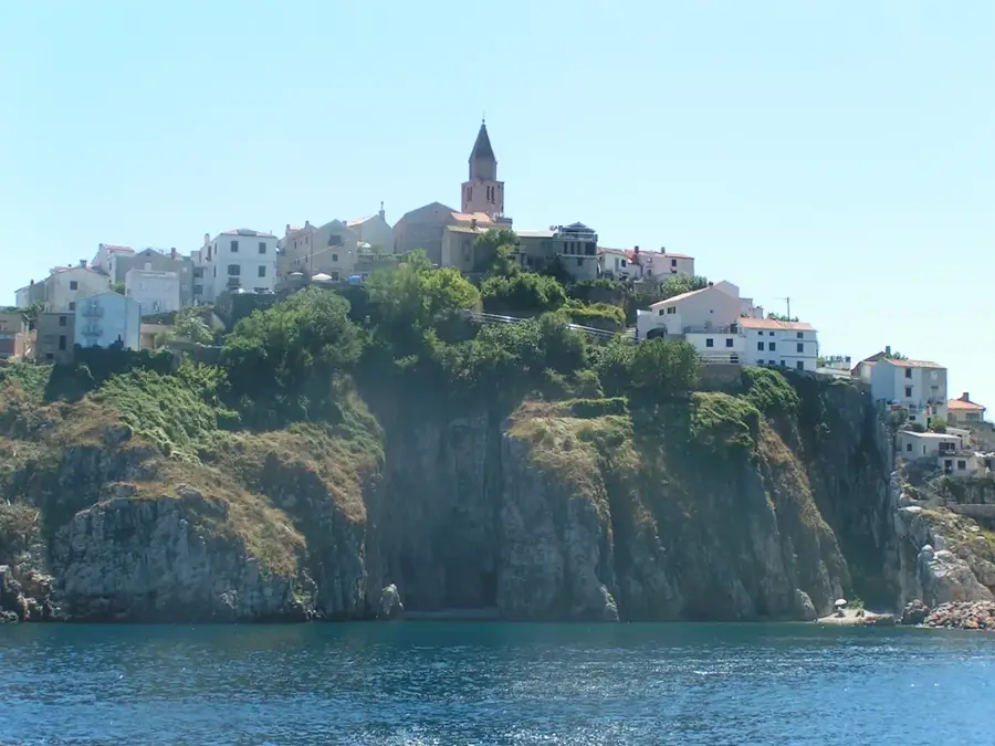 Vrbnik — Opatija (Croația)