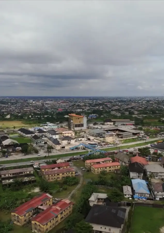 Hafen Warri — Ughelli (Nigeria)