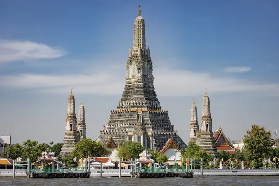 Temple of Dawn (Wat Arun) — Bueng Boraphet (Thailand)