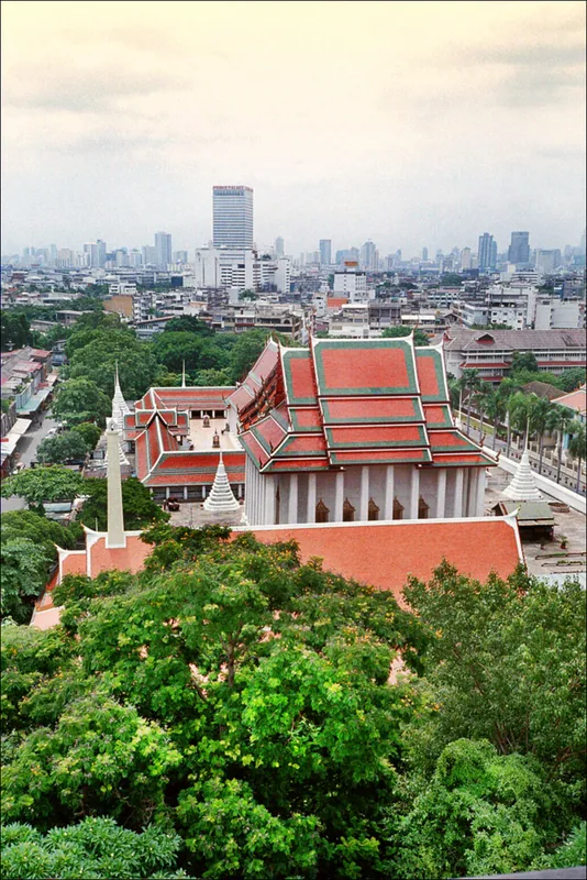 Wat Saket (Muntele de Aur) — Monumentul Democrației (Thailanda)