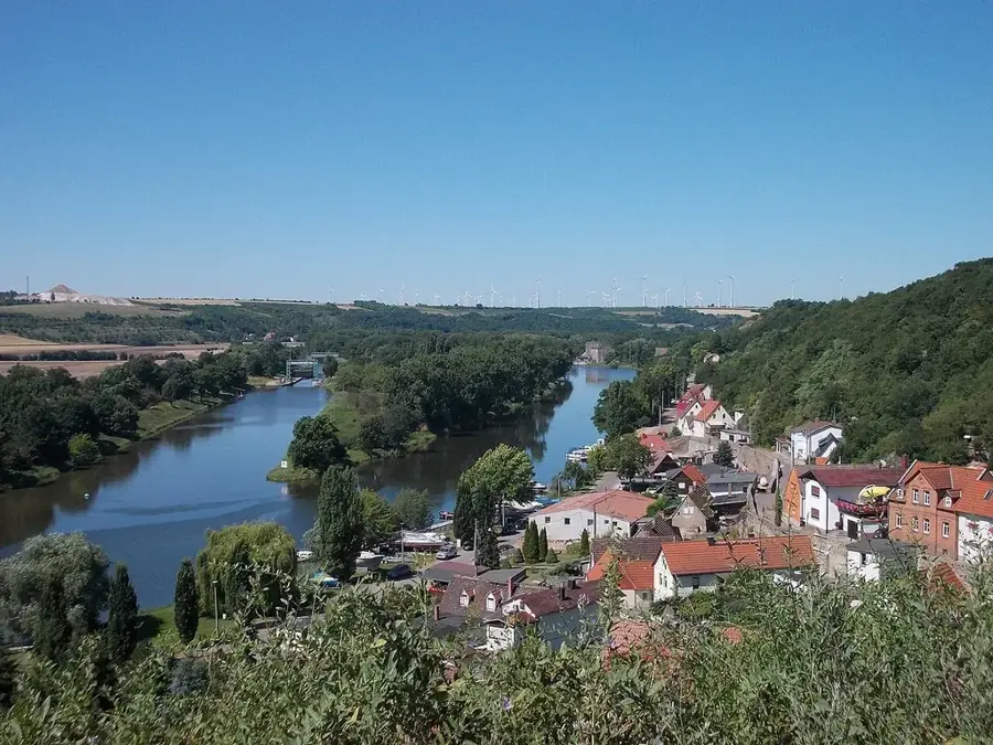 Wettin-Löbejün – city