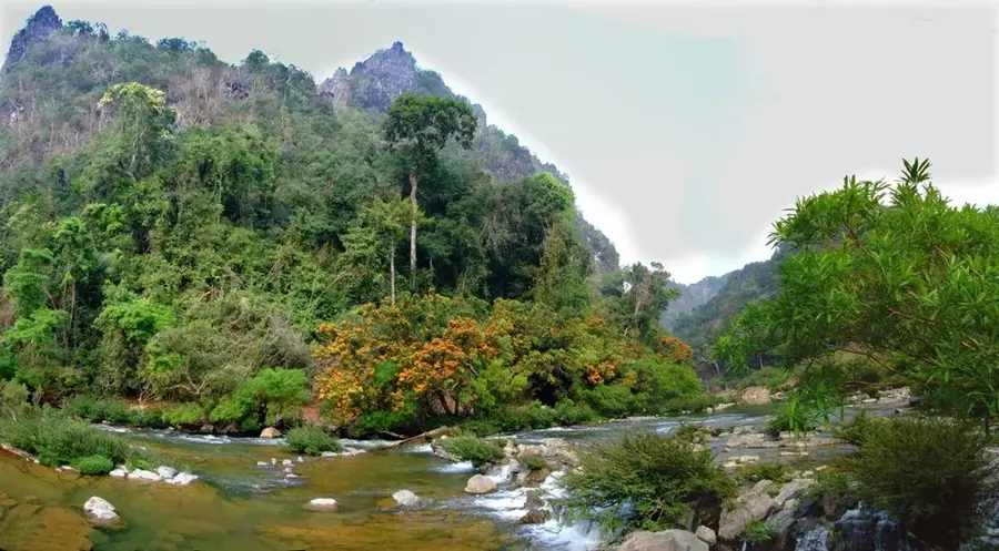 Xe Bang Fai Fluss