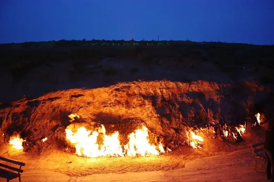 Yanar Dag — Gobustan Rock Art (Azerbaijan)