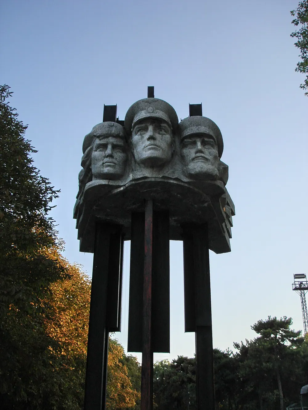 Memorial to the revolutionary, combat, and labor glory of the railway workers